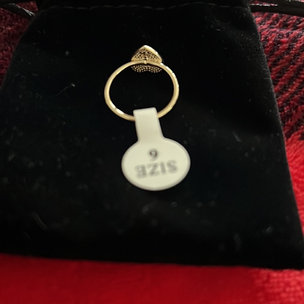 Heart Ring - Picture 4 of 4